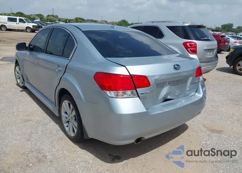 2014 Subaru Legacy 2.5I Premium из США, поврежденный, VIN 4S3BMCC66E3026641